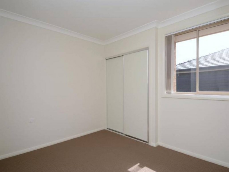 10/21-23 Fairview Place, Cessnock NSW 2325