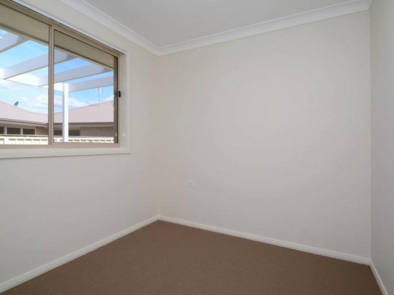 10/21-23 Fairview Place, Cessnock NSW 2325