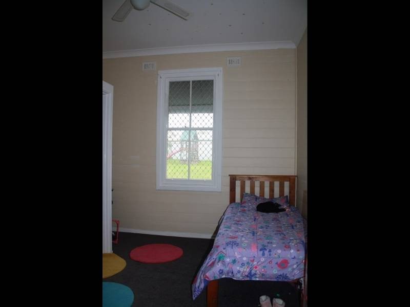 35 Wollombi Road, Millfield NSW 2325