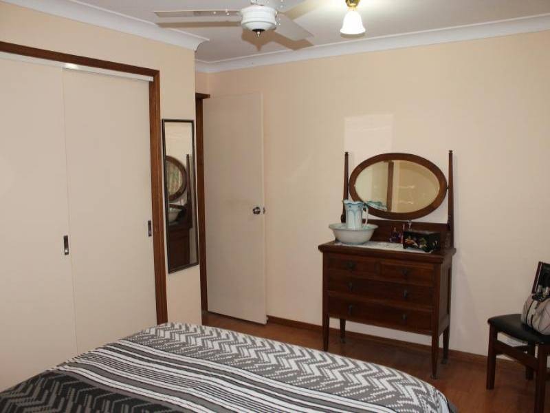 2 Mary Street, Abermain NSW 2326