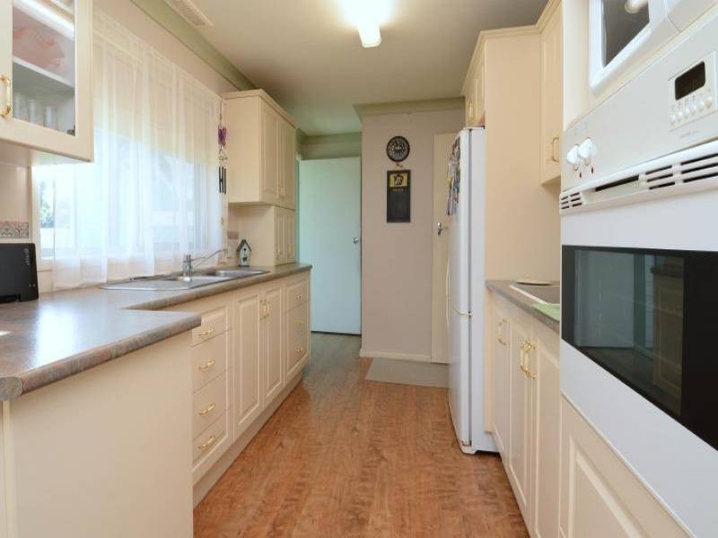 11 Grieve Street, Cessnock NSW 2325