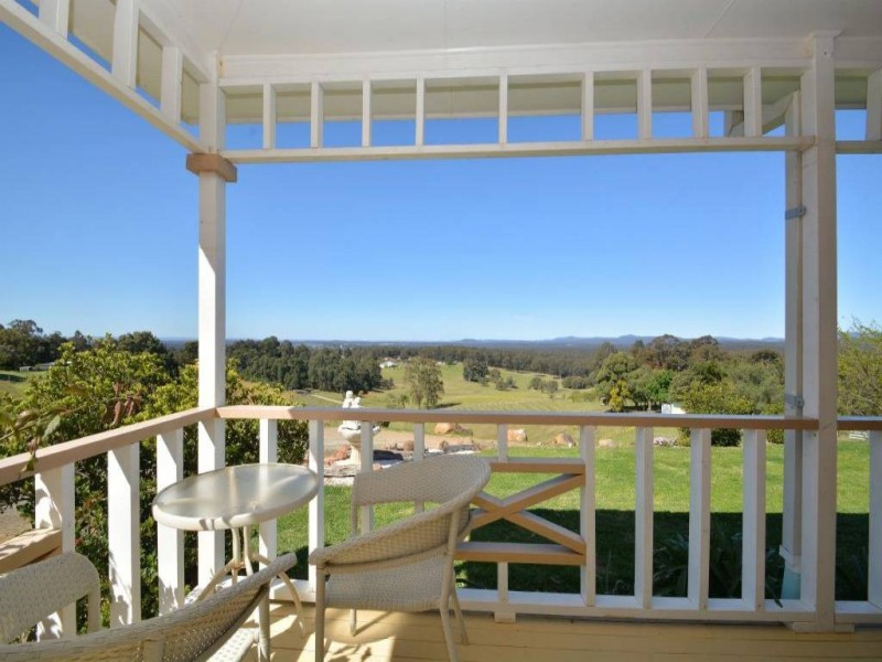 ‘Montana” 42 Pyne Way, Mount View NSW 2325