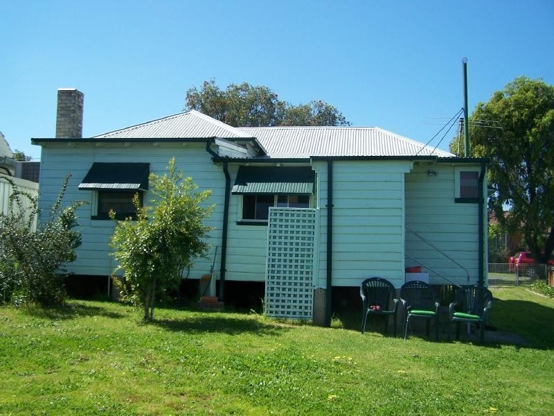 19 Desmond Street, Cessnock NSW 2325