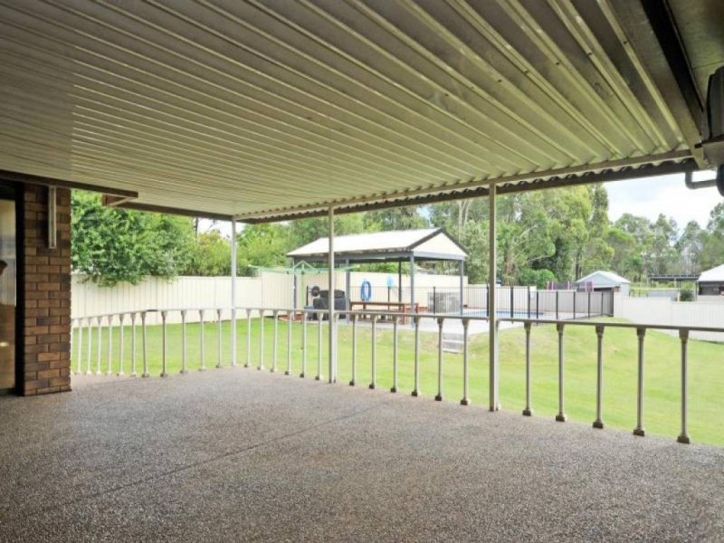 9 Northcote Ave, Paxton NSW 2325