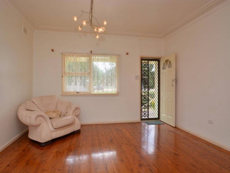 379 Wollombi Road, Bellbird NSW 2325