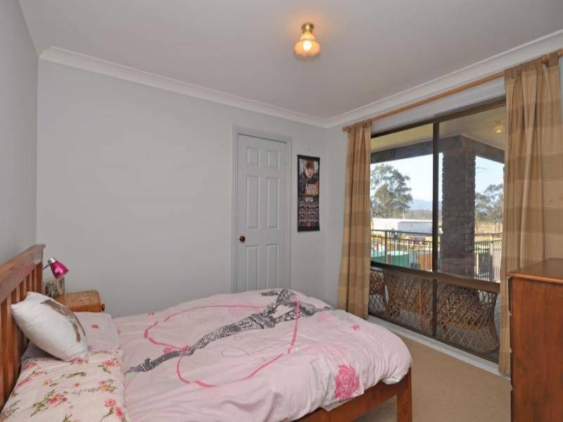 21 Walmsley Street, Millfield NSW 2325