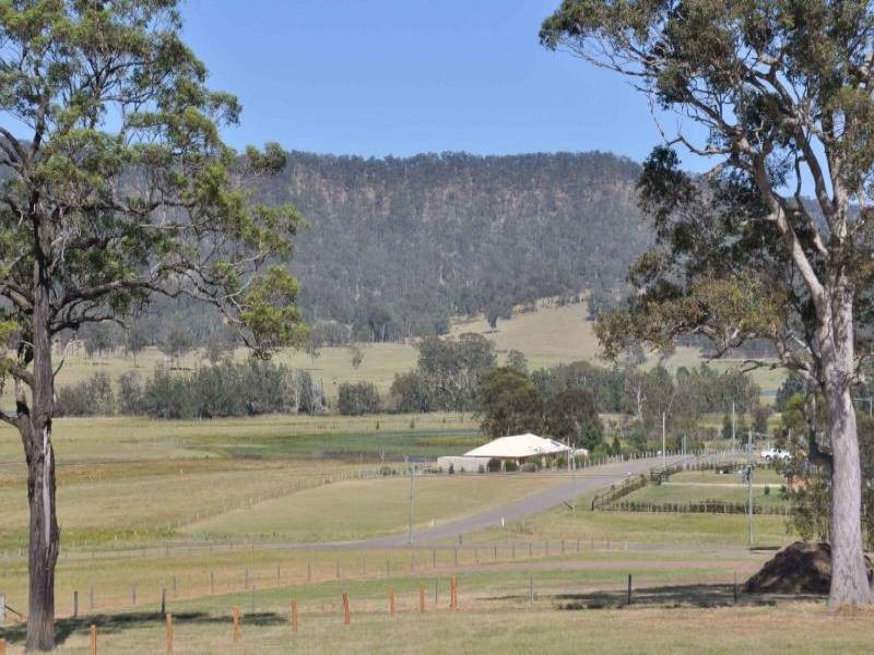 21 Walmsley Street, Millfield NSW 2325