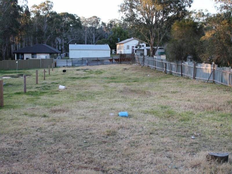 18 John Street, Ellalong NSW 2325