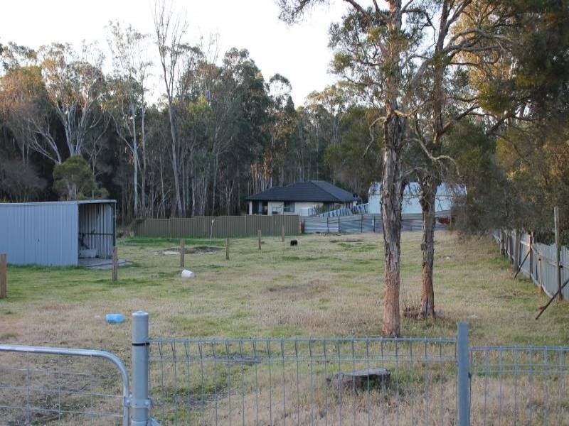 18 John Street, Ellalong NSW 2325