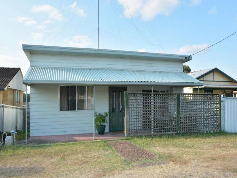 103 Harle Street, Abermain NSW 2326