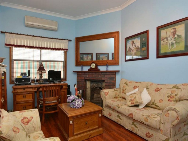 10 Jeffries St, Cessnock NSW 2325