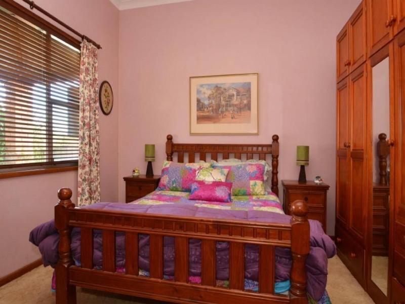 10 Jeffries St, Cessnock NSW 2325