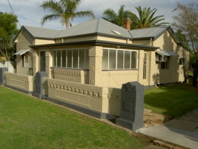 16 Catherine, Cessnock NSW 2325
