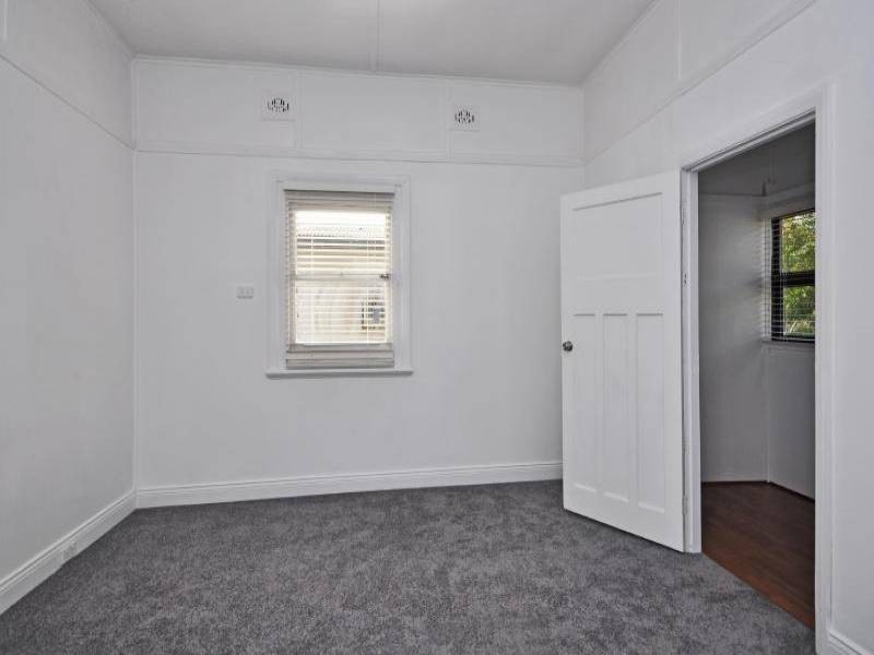 16 McFarlane Street, Cessnock NSW 2325