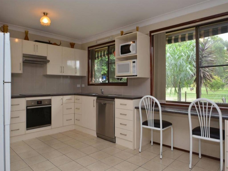 1517 Mount View Rd, Millfield NSW 2325