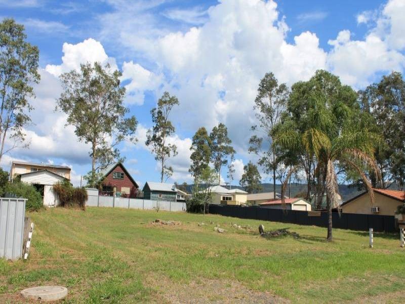 3 First Street, Millfield NSW 2325