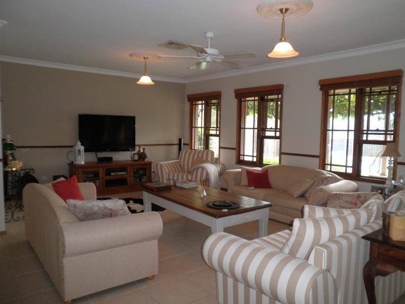 28 Campbell Street, Ellalong NSW 2325