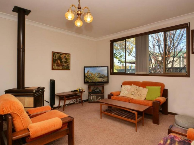 17 Northumberland Street, Neath NSW 2326