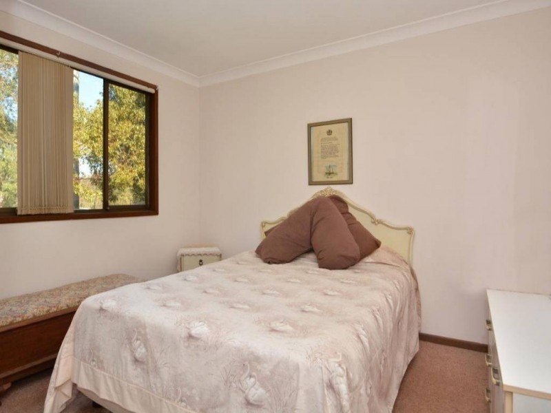 17 Northumberland Street, Neath NSW 2326