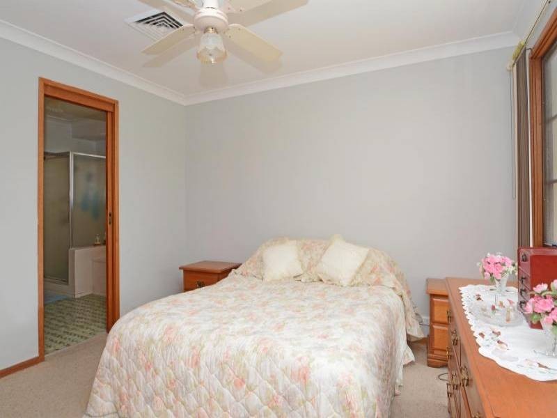 62 Tamworth Street, Abermain NSW 2326