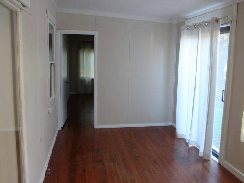 20 Mitchell Street, North Rothbury NSW 2335