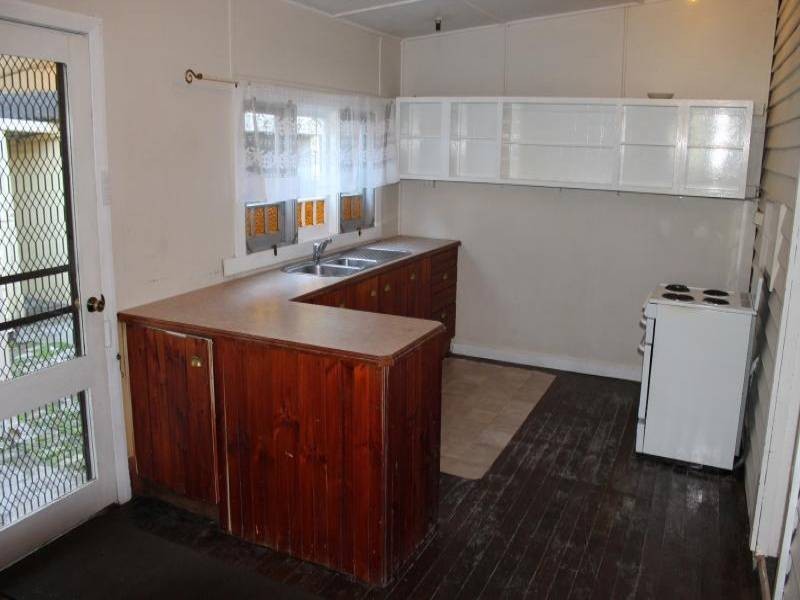 20 Mitchell Street, North Rothbury NSW 2335