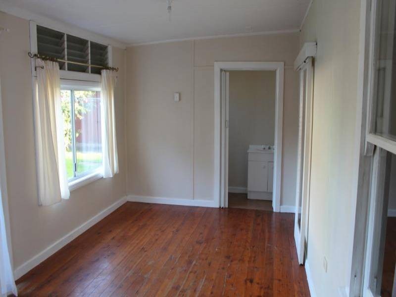 20 Mitchell Street, North Rothbury NSW 2335