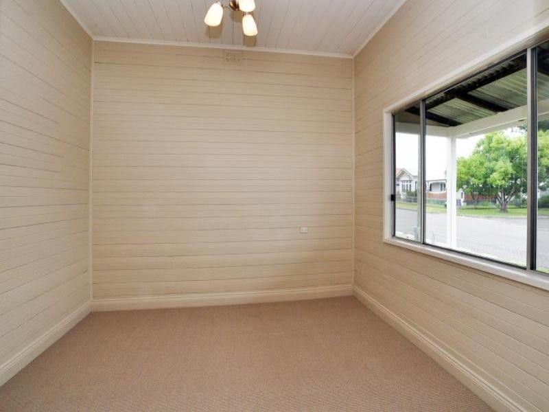 21 Jeffries St, Cessnock NSW 2325