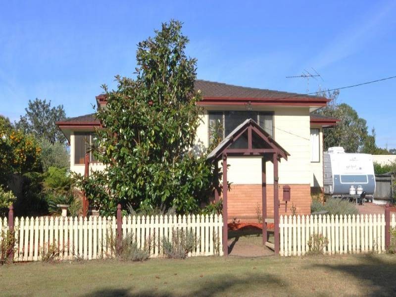 16 Abermain Street, Abermain NSW 2326