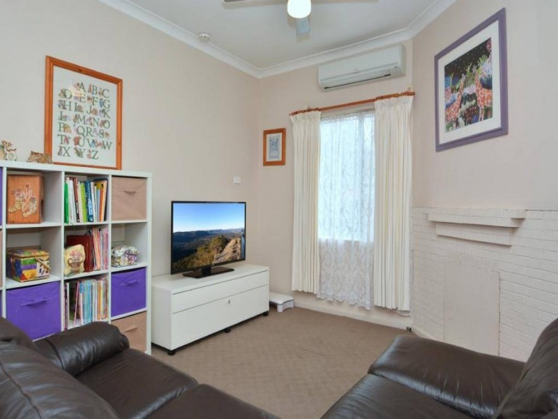 151 Harle Street, Abermain NSW 2326
