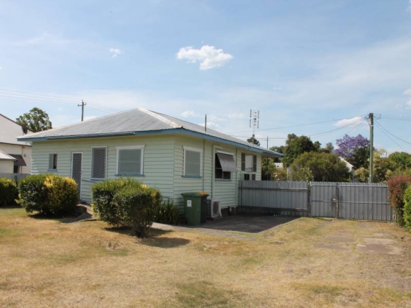 70 Fourth Street, Weston NSW 2326