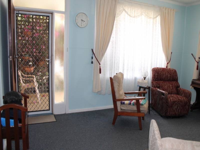 70 Fourth Street, Weston NSW 2326