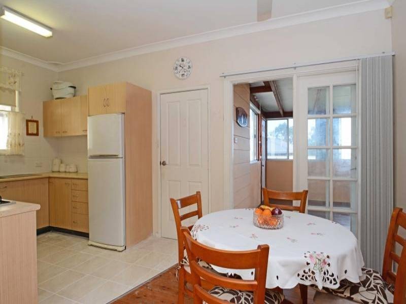 12 Florence Street, Kurri Kurri NSW 2327