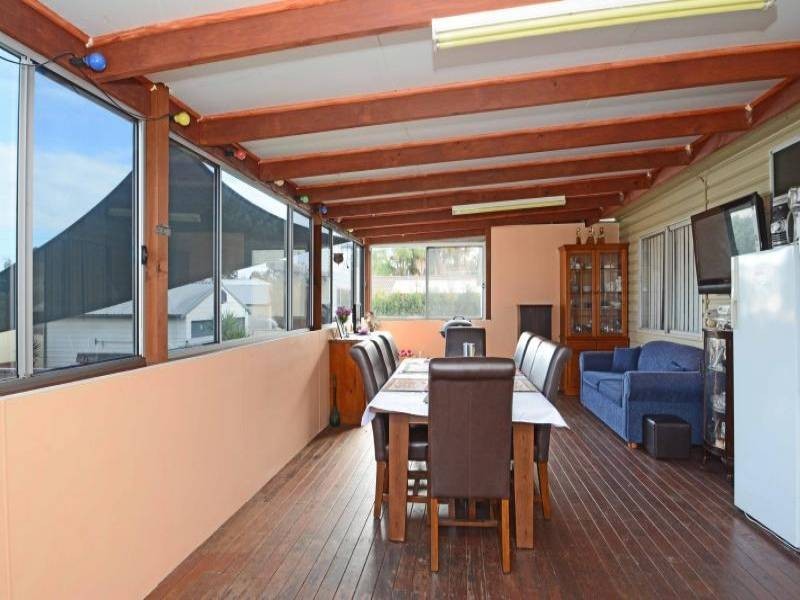 12 Florence Street, Kurri Kurri NSW 2327