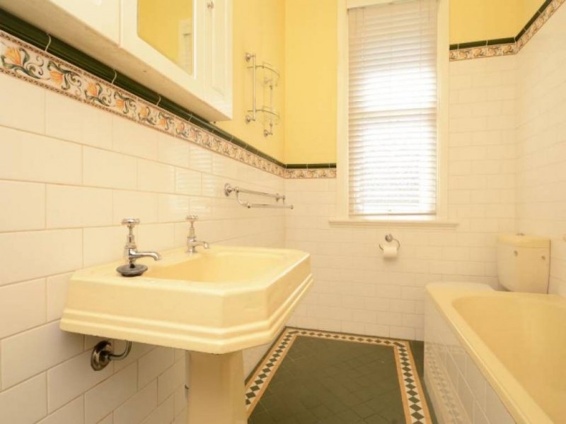 31 Desmond Street, Cessnock NSW 2325