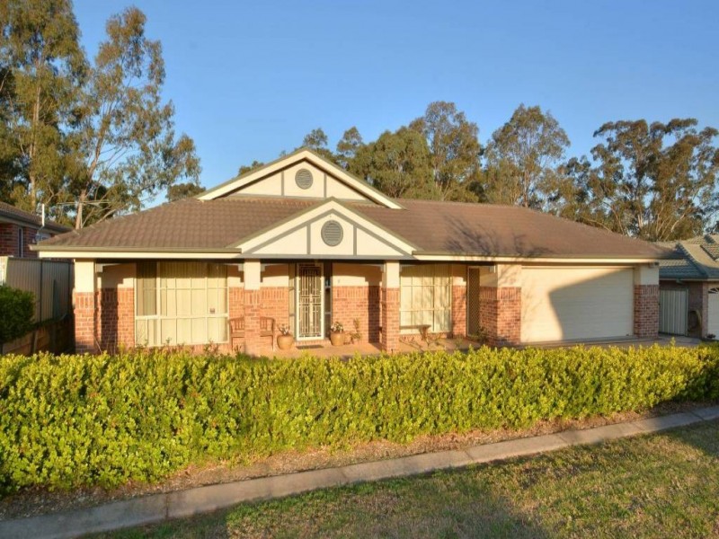 6 Cabernet Grove, Cessnock NSW 2325