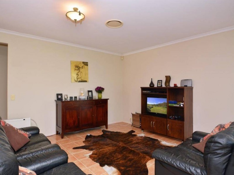 6 Cabernet Grove, Cessnock NSW 2325