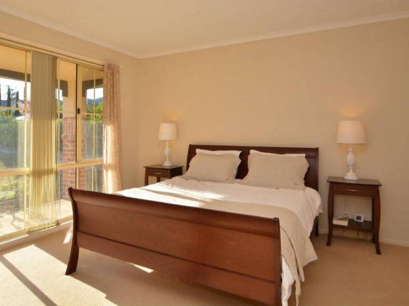 6 Cabernet Grove, Cessnock NSW 2325