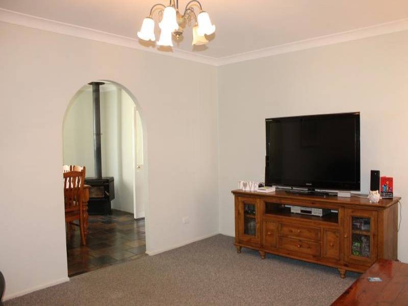 36 Alexander Street, Ellalong NSW 2325