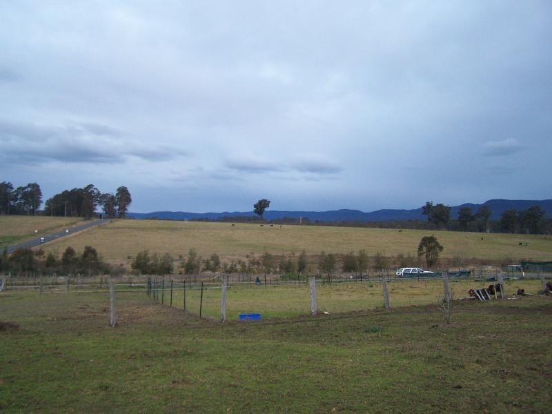 8 Walmsley Street, Millfield NSW 2325