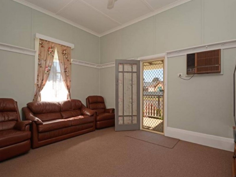 43 Alexander Street, Cessnock NSW 2325