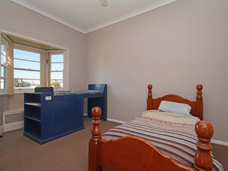 43 Alexander Street, Cessnock NSW 2325