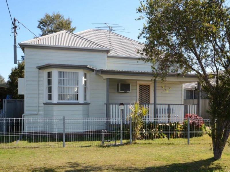 43 Alexander Street, Cessnock NSW 2325