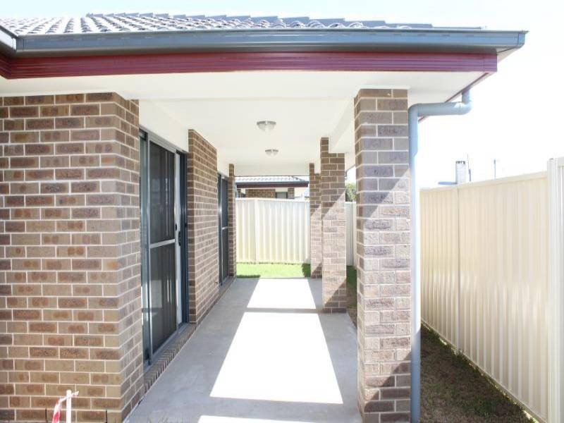 2/83A Alexandra Street, Kurri Kurri NSW 2327
