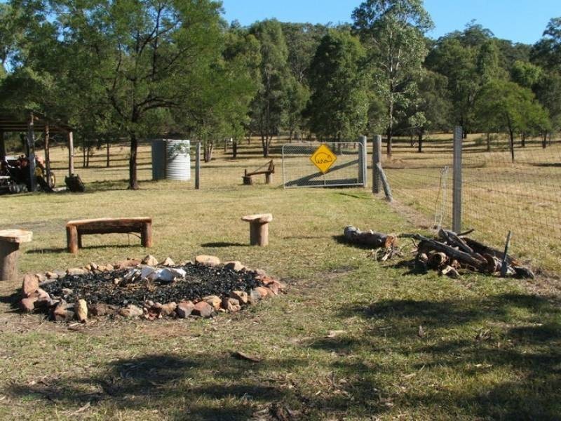 Howes Valley NSW 2330