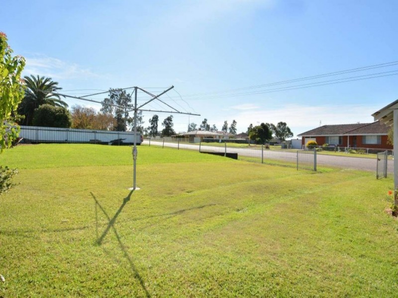 51 Maitland Street, Kurri Kurri NSW 2327