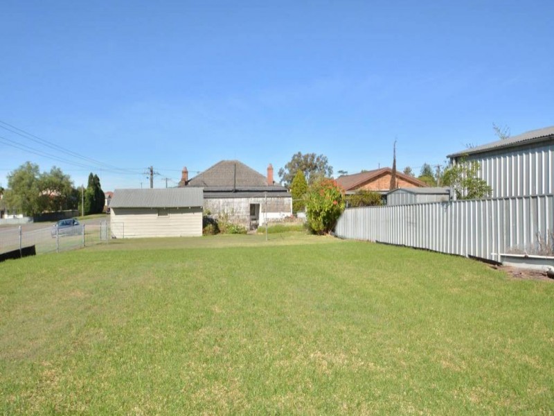 51 Maitland Street, Kurri Kurri NSW 2327