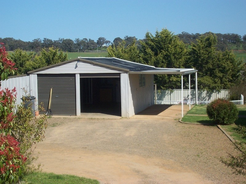 112 Kelly’s road, Young NSW 2594