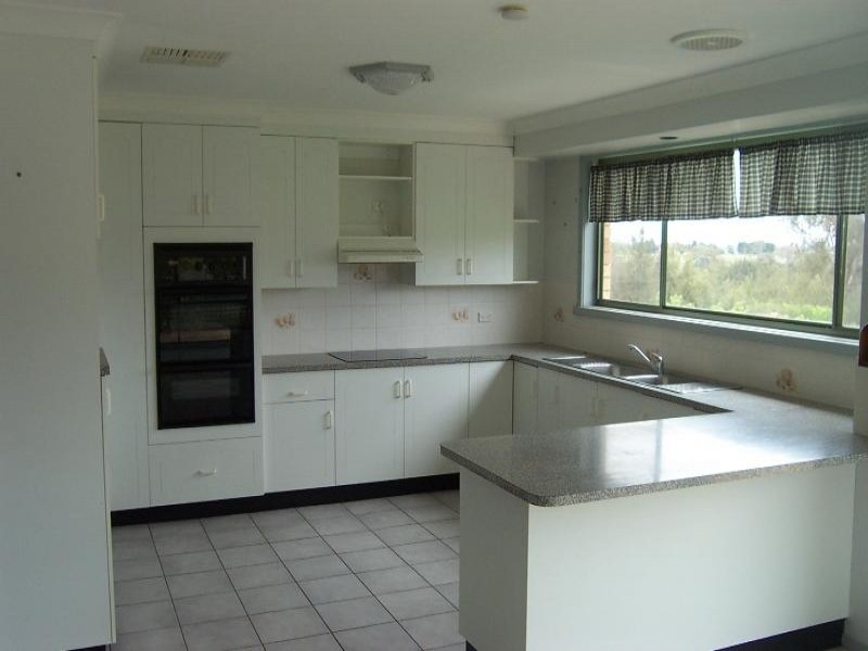 40 Byrne Close, Young NSW 2594