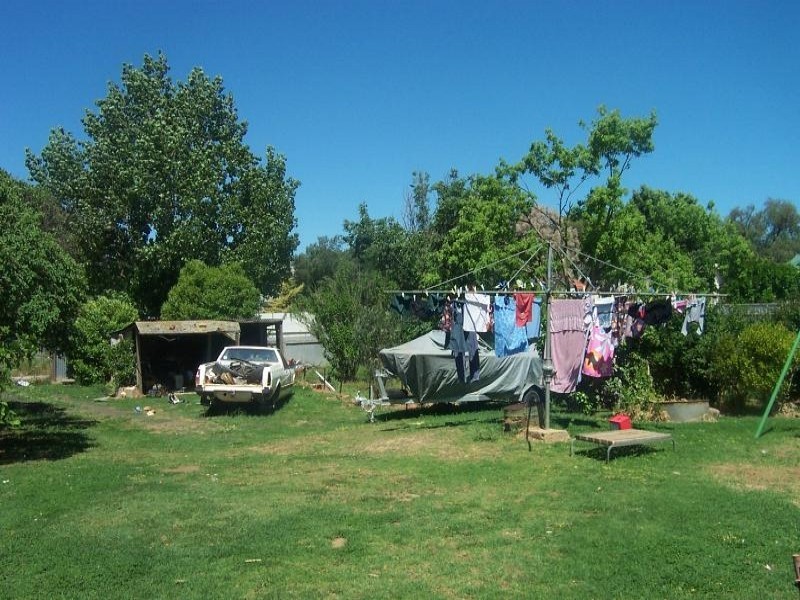 28 Thornhill Street, Young NSW 2594